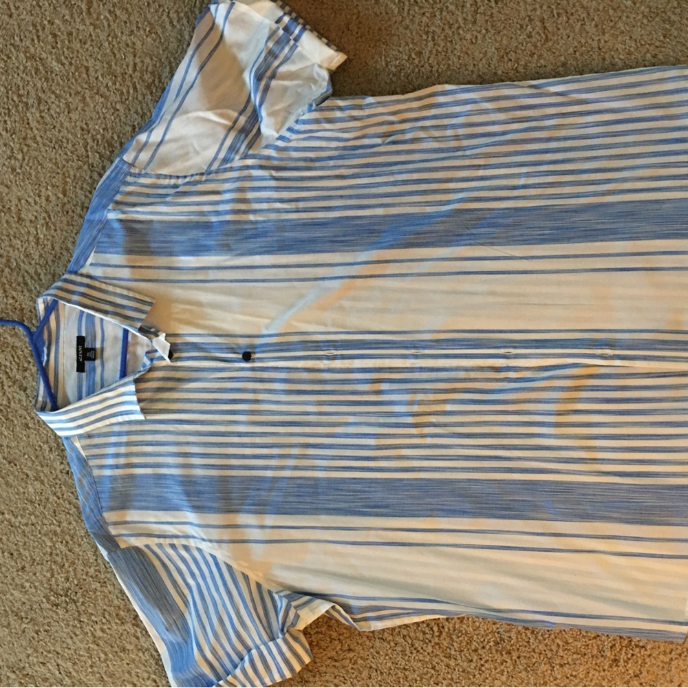 Short sleeve button down shirt